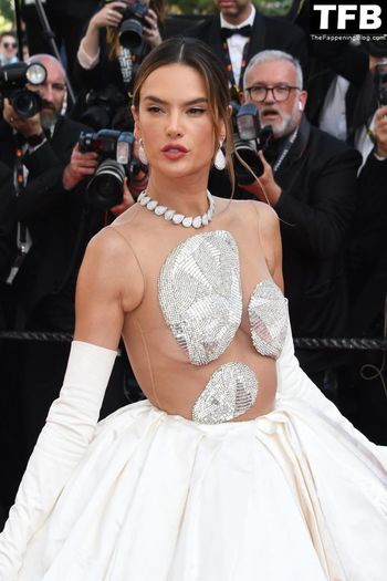 Alessandra Ambrosio