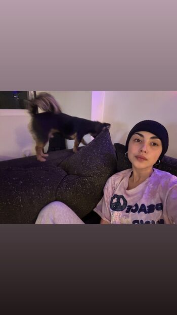 Alexa Mansour