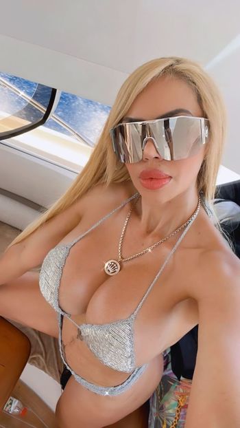 Alexa Mena