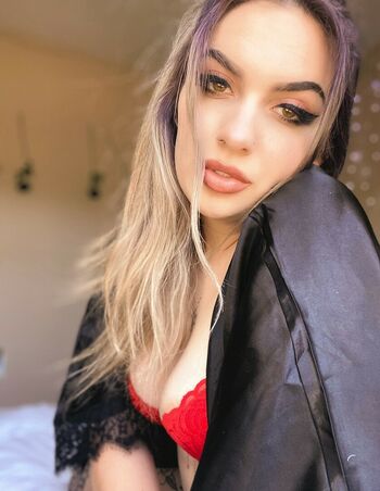 Alexxa Mia