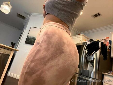 Amanda Breana