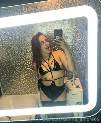 amina_amore69