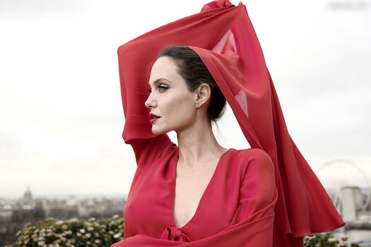 Angelina Jolie