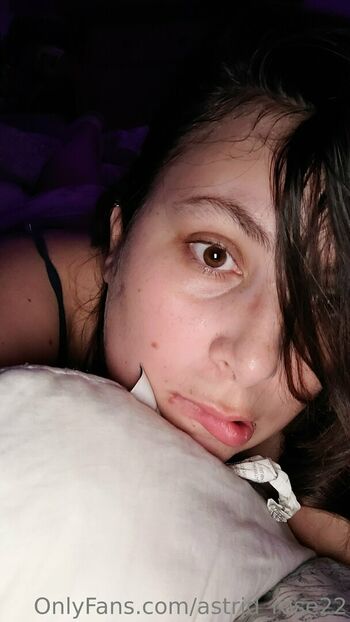 astrid_rose22