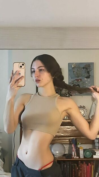Ava Pearlman