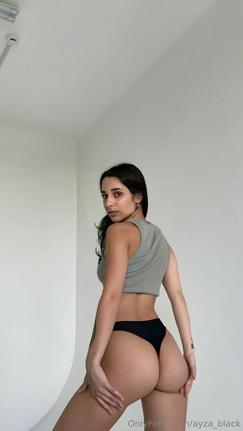 Ayza Black