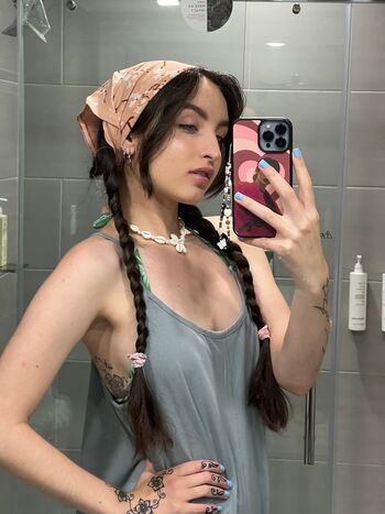 Beebee ASMR