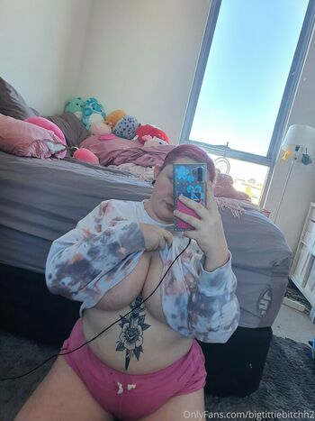 bigtittybitchh2