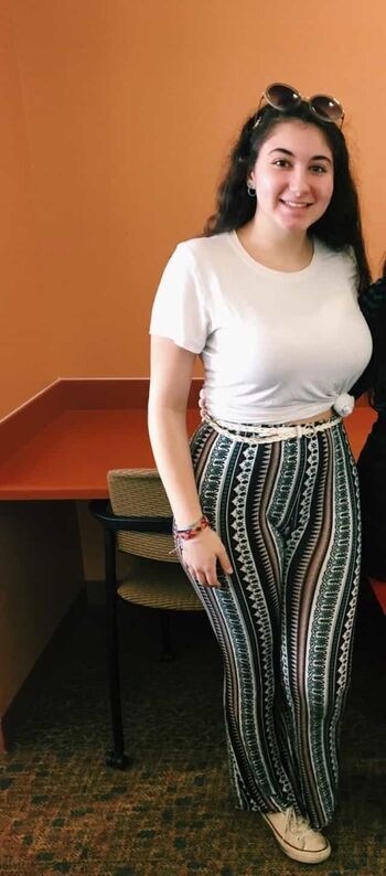 Bri Alexis Snow