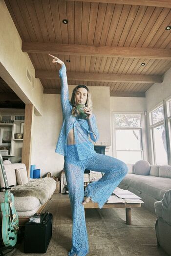 Brie Larson