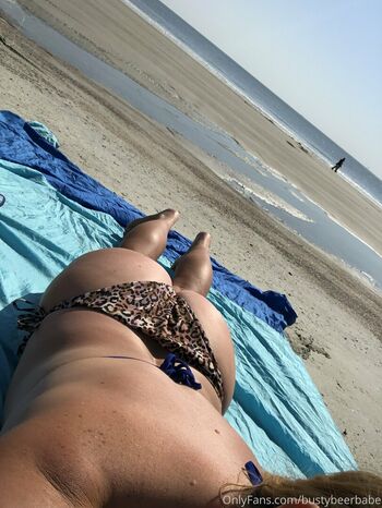 bustybeerbabe