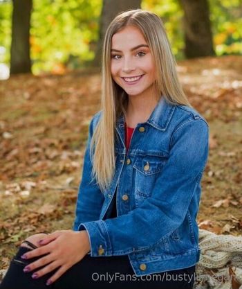 bustylilmegan