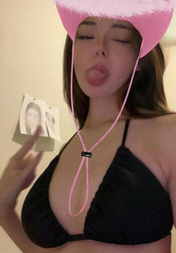 Carly Mai
