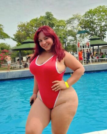 Curvy Goddesses