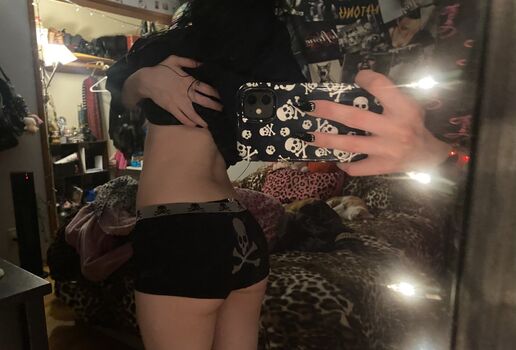 Cynniiexo