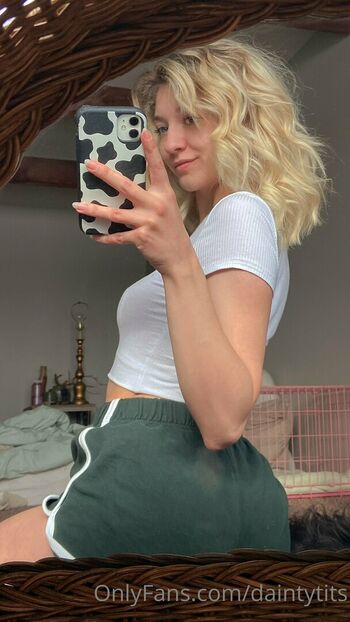 daintytits