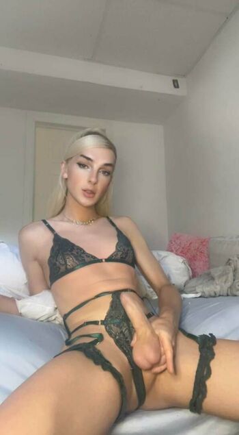 DeliaDoll666