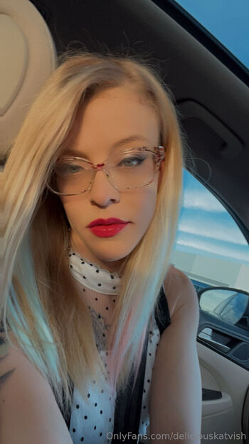 delicious_kat_vicious