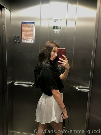 emma_gucci