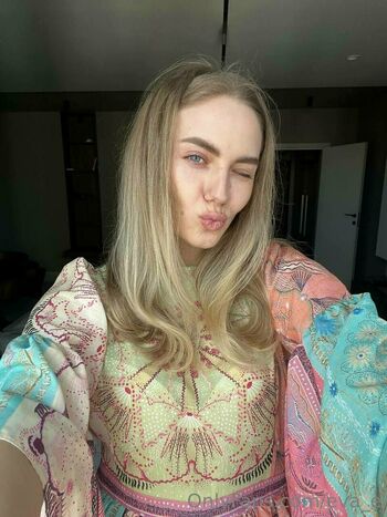 eva_e