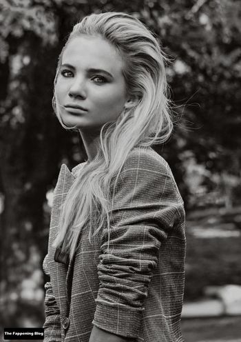 Freya Allan