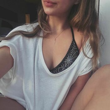 GillianAprils