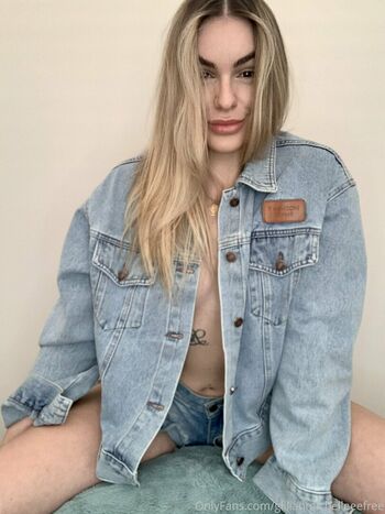 gillianmichelleeefree