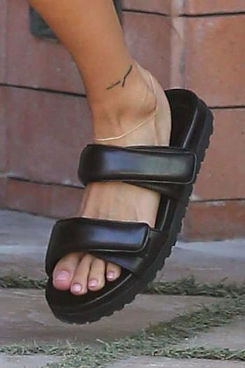 Hailey Baldwin