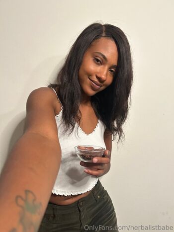 herbalistbabe