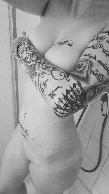 Honeygirl96