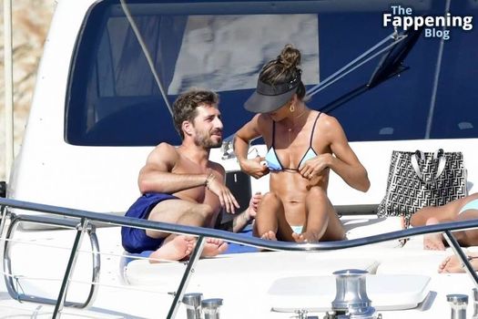 Izabel Goulart