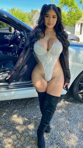 JessGotJugs
