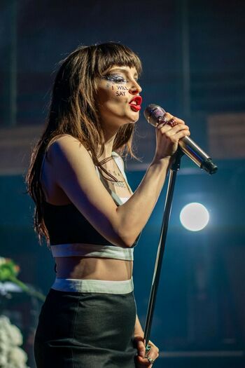 Lauren Mayberry