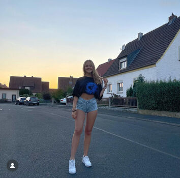 Lea.badura