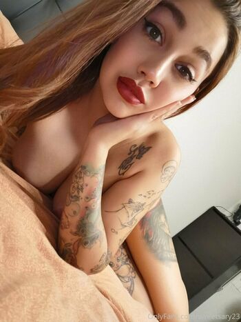 lovelylilly23