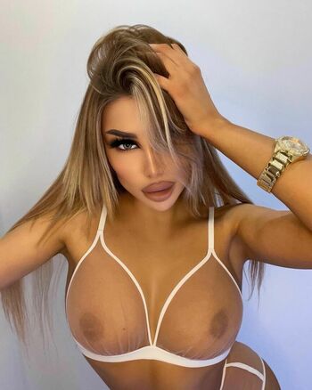 Luxurydoll