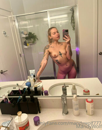 mandywolf777