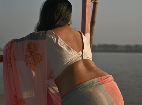 Maya The Doe Eye Girl