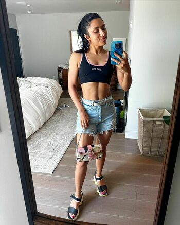 Michelle Khare