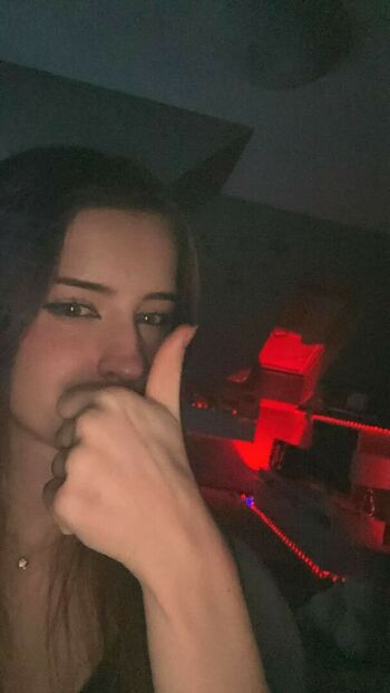 Mira.004