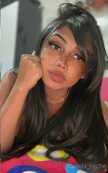 Mirela Roche