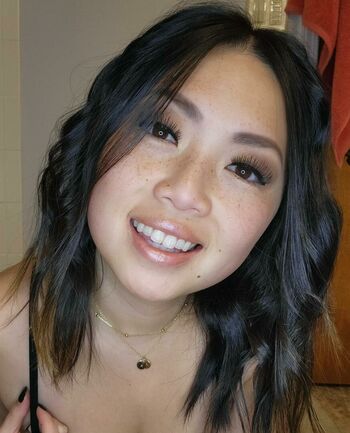 Miss Jee Yung