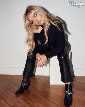 Natalie Alyn Lind