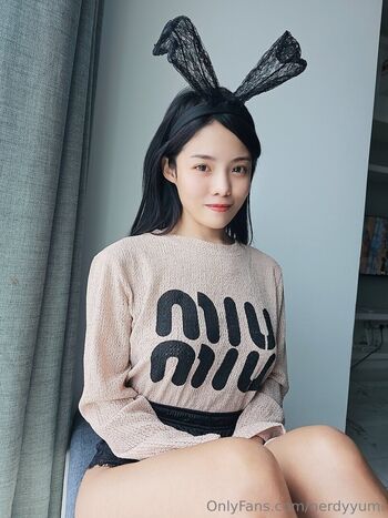 nerdyyumi