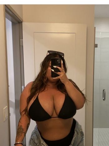 Nicole Victoria