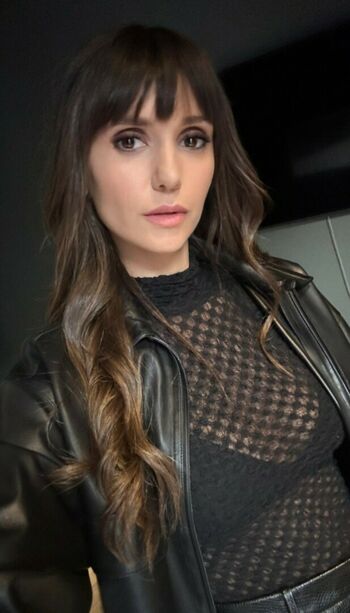 Nina Dobrev
