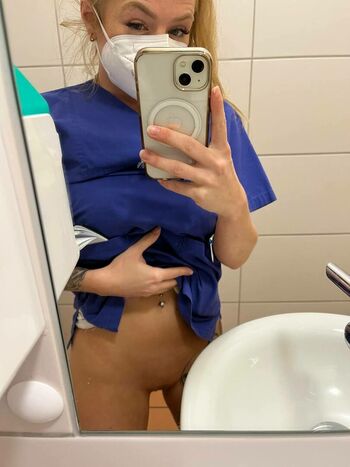 Nurselayla