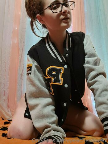 Peachesdoe97
