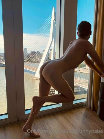 queerbunnybabe