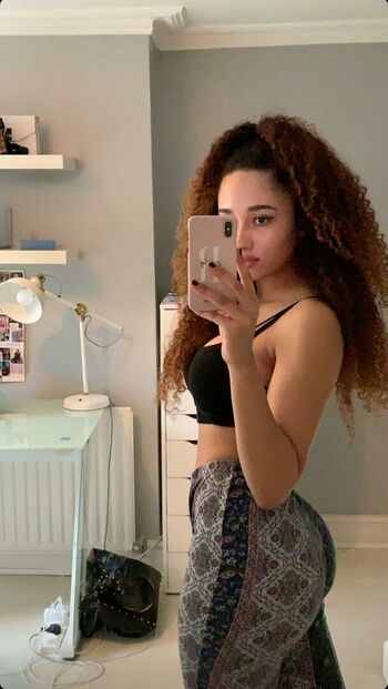 Rubyellaaa0
